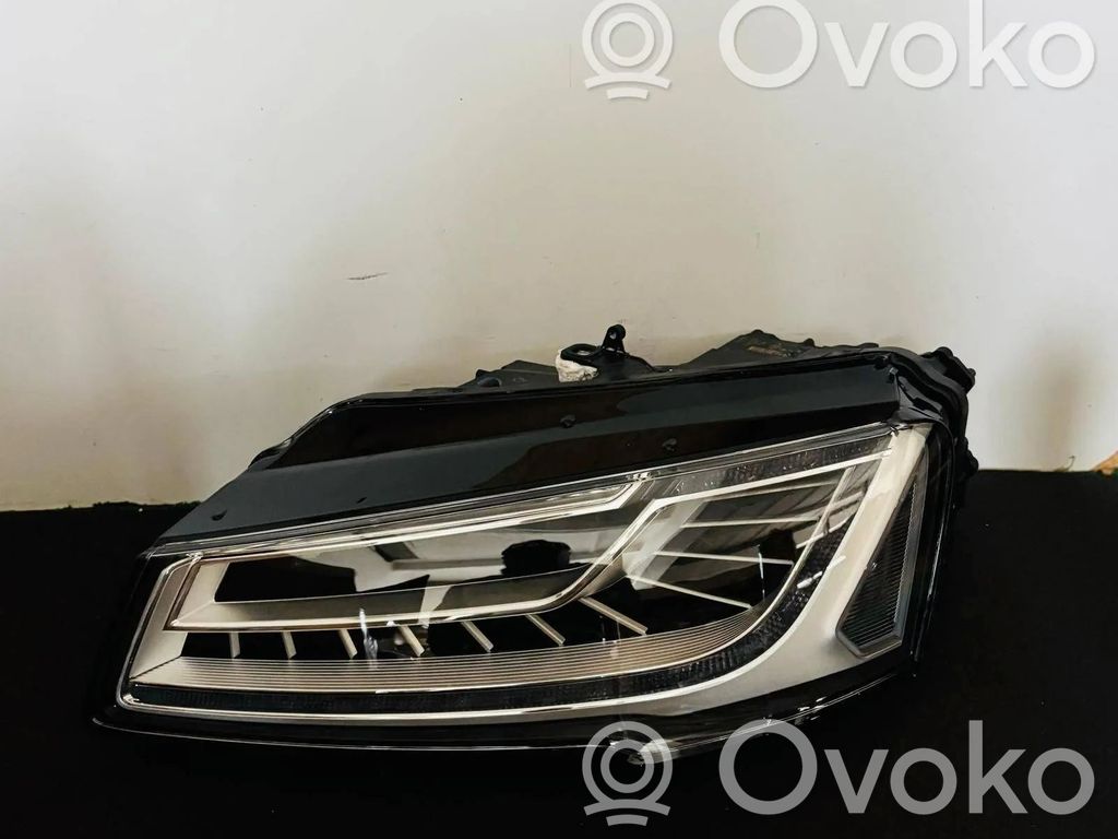Audi A8 S8 D4 4H Faro/fanale