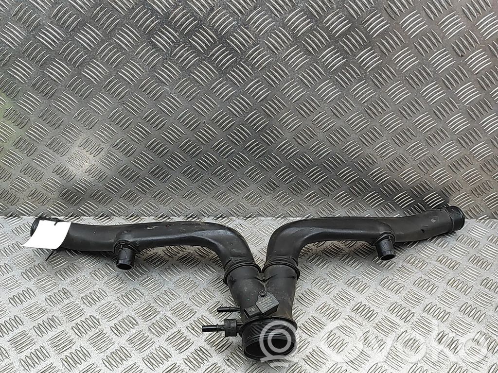 Furtun/conductă intercooler   06E906051AA,0261232012,9P1145673C