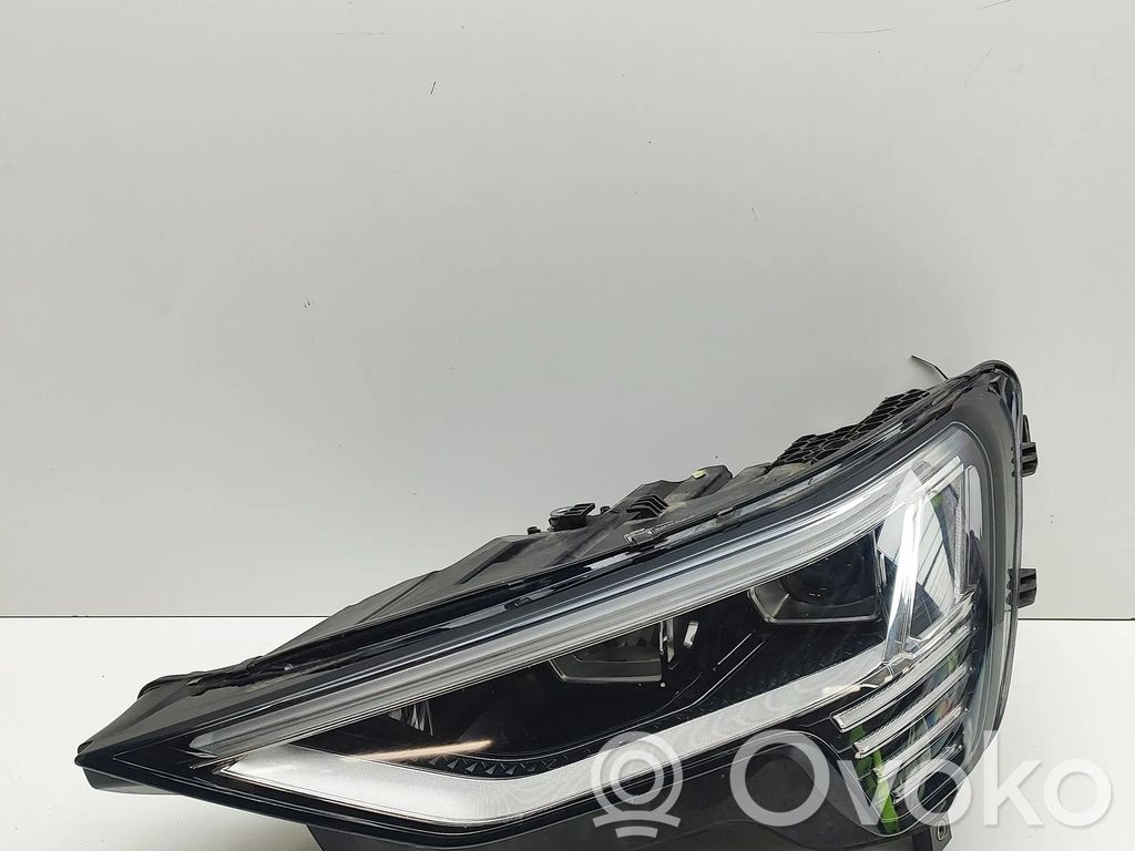 Audi e-tron Faro/fanale 