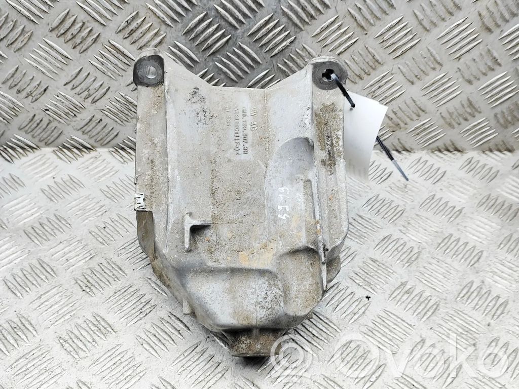 Audi A5 Łapa / Mocowanie silnika