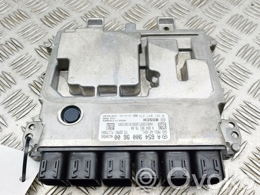 Mercedes-Benz GLA H247 Unitate/modul de control motor