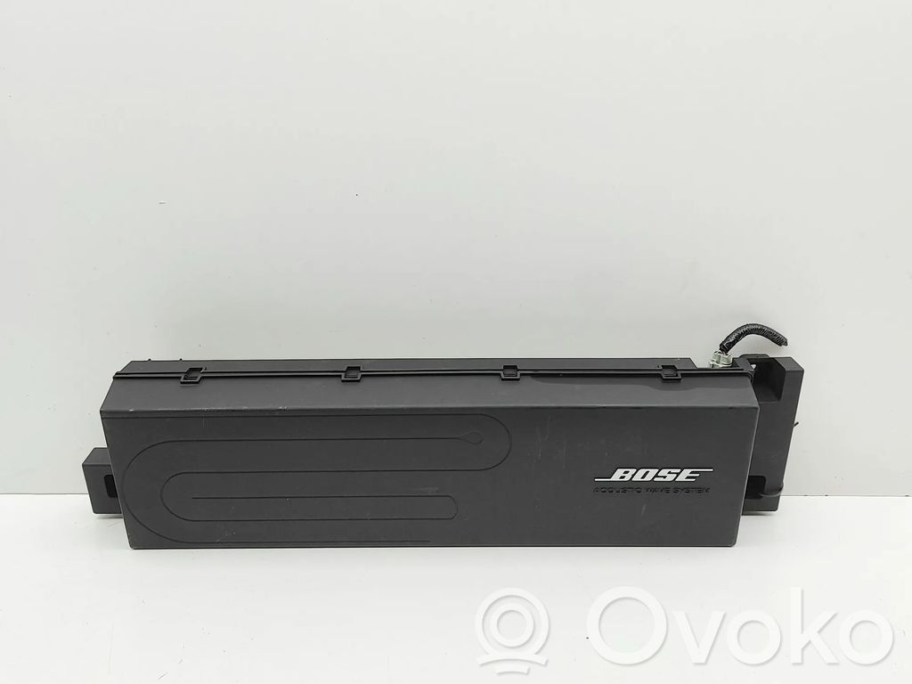 Nissan Leaf II (ZE1) Enceinte subwoofer