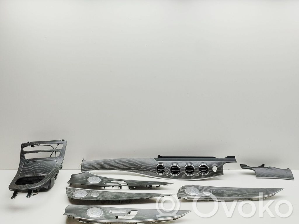 Mercedes-Benz E W213 Ensemble de garnitures décoratives intérieures