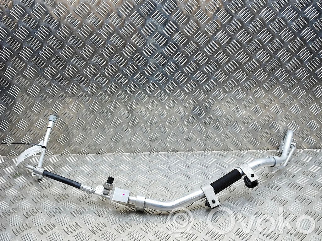 Ilmastointilaitteen putki (A/C)   9323658,9496581