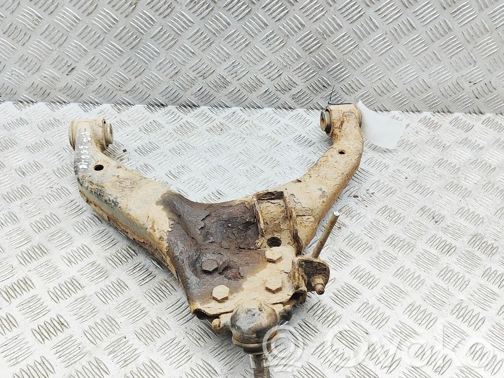 Isuzu D-Max Querlenker Achsschenkel vorne 