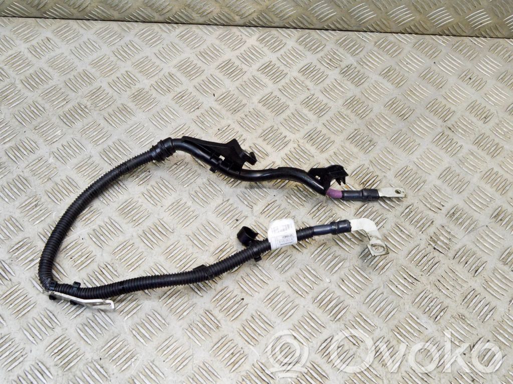 Audi Q7 4M Cable positivo (batería)