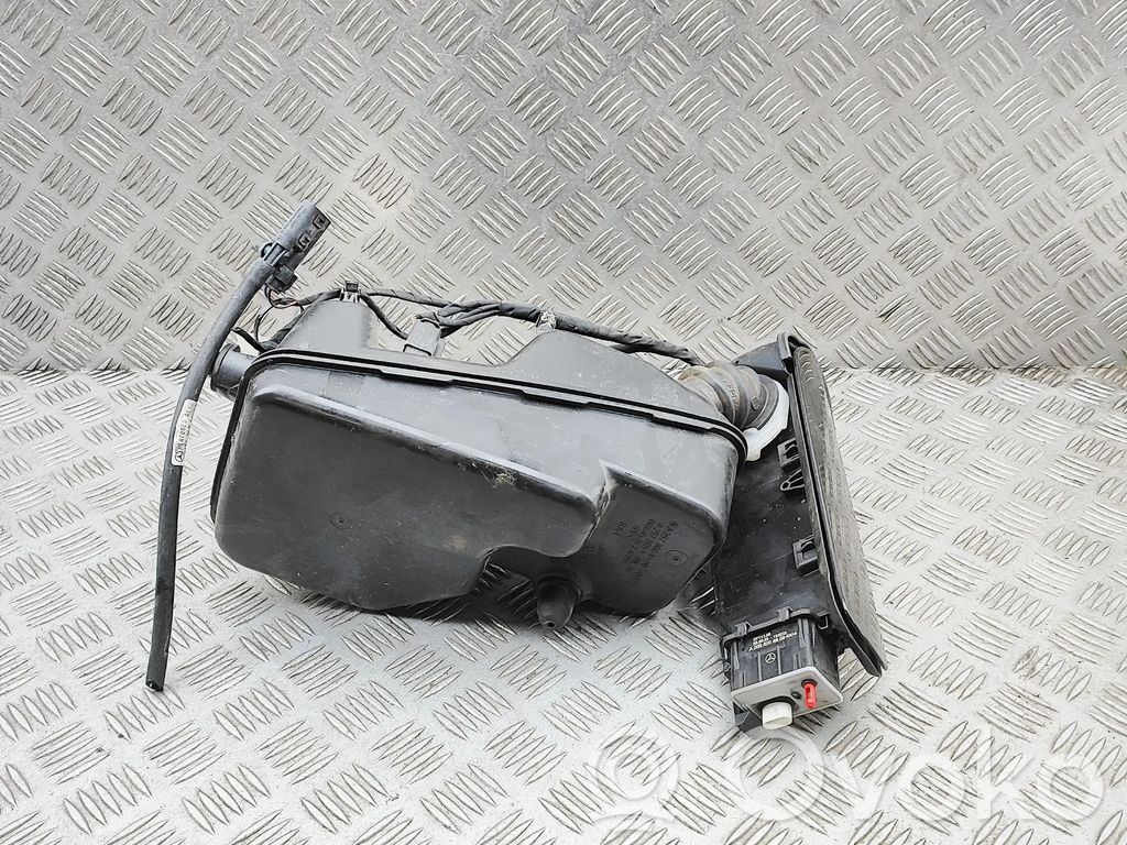 Mercedes-Benz EQS V297 Depósito/tanque del líquido limpiaparabrisas