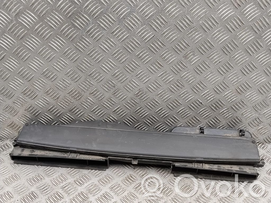 Volkswagen Tiguan Luftansaugkanal-Teil