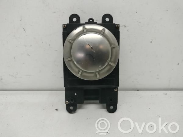 Multifunctional control switch/knob   6941801