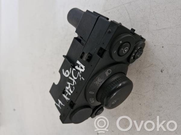 Opel Astra H Interruptor de control multifunción 
