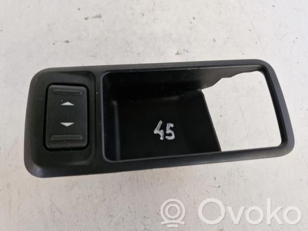 Multifunctional control switch/knob   3M51226A37ADW