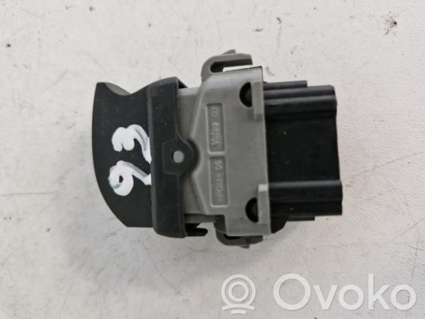 Multifunctional control switch/knob   2808203