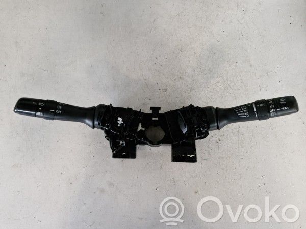 Toyota Auris 150 Interruptor de control multifunción 