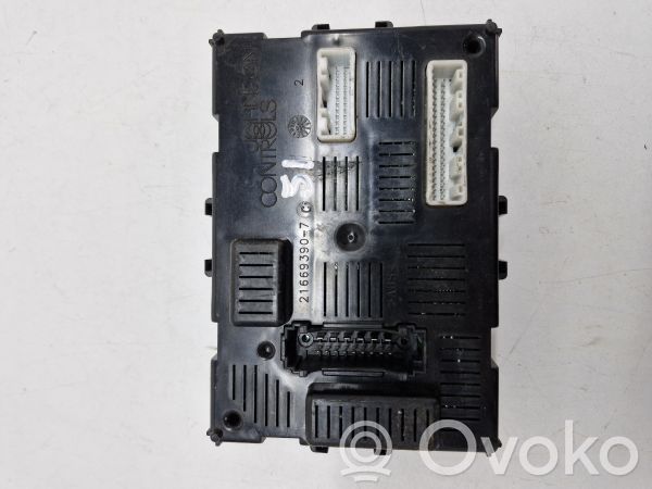 Renault Modus Komforto modulis 