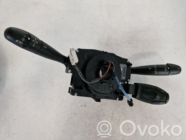 Peugeot 207 CC Interruptor de control multifunción 
