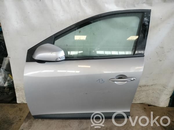 Renault Megane III Priekinės durys 