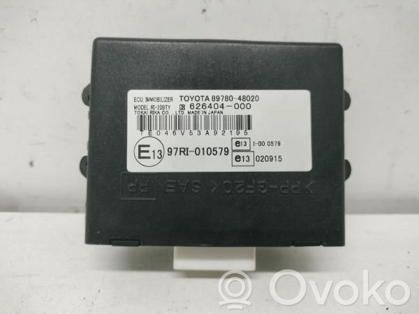 Mukavuusmoduuli   8978048020,626404000