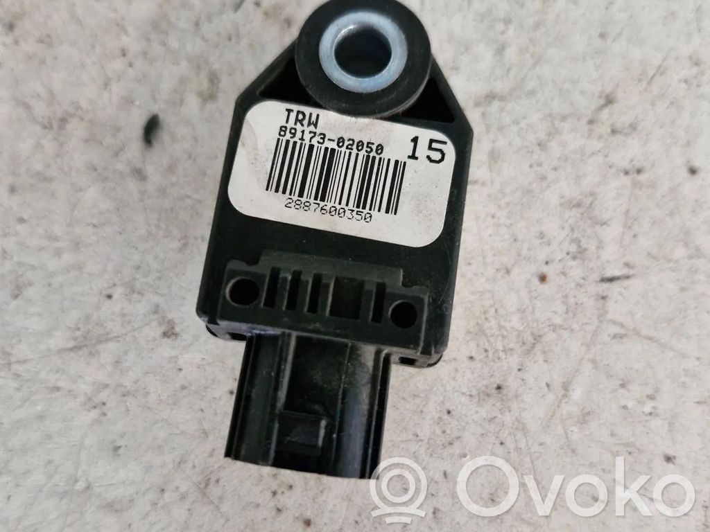 Airbagsensor Crashsensor Drucksensor   8917302050
