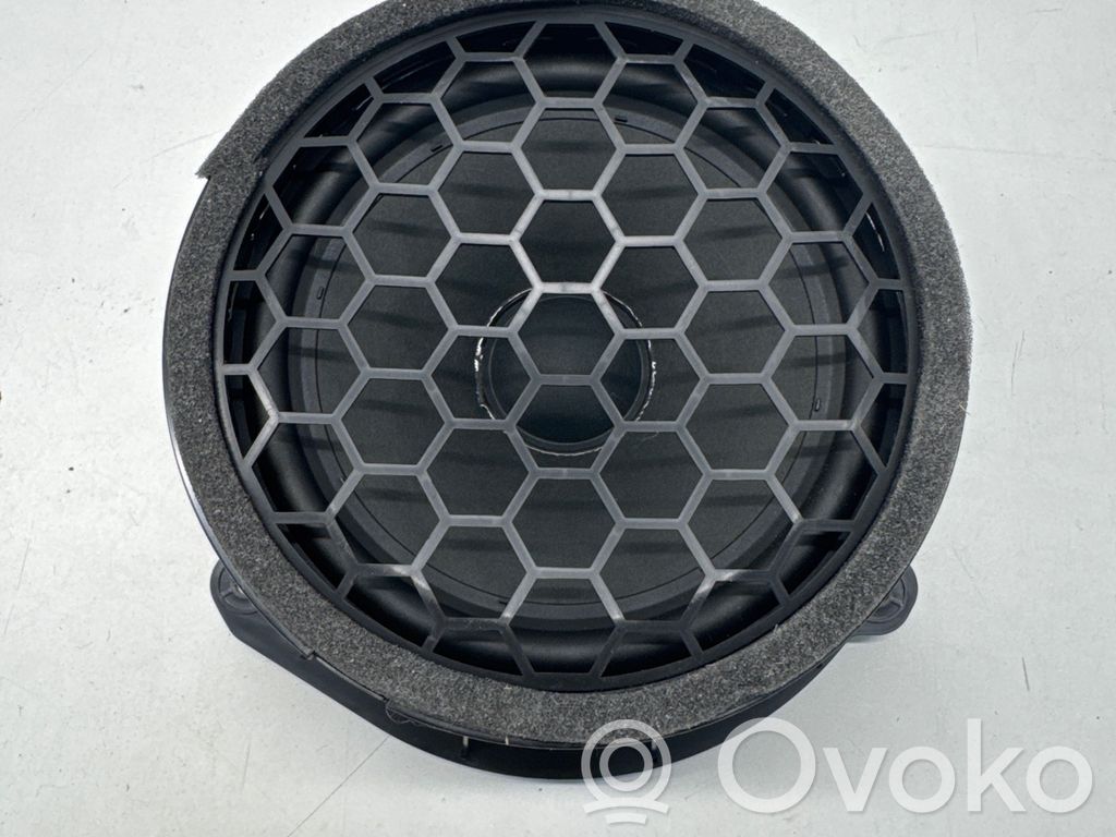 Audi Q7 4M Altavoz de la puerta trasera 