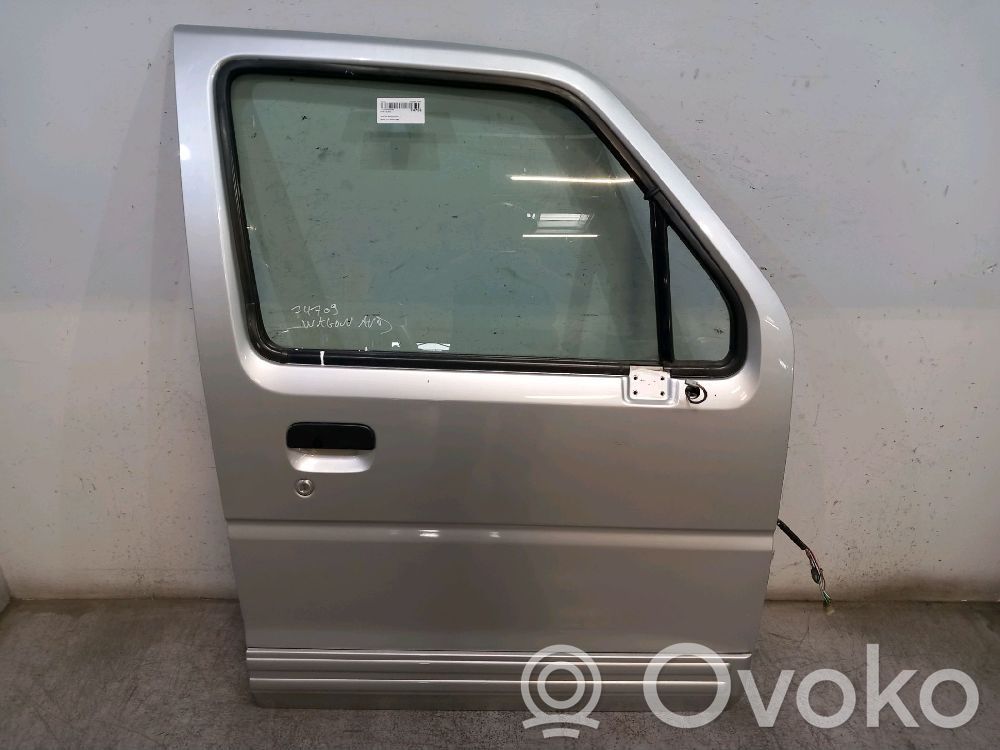 Suzuki Wagon R+ Puerta delantera 