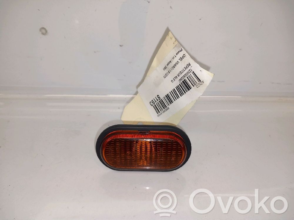 Opel Vivaro Semnalizator bară față 