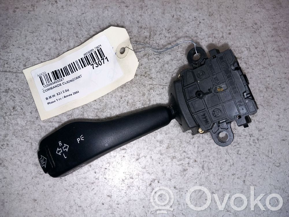 BMW X3 E83 Steering wheel buttons/switches 