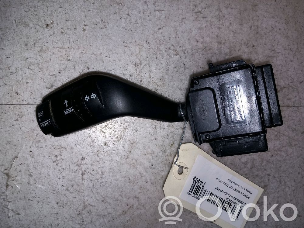Ford C-MAX I Steering wheel buttons/switches 