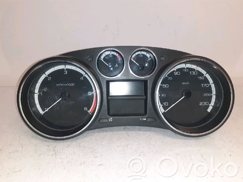 Peugeot 308 Speedometer (instrument cluster) 