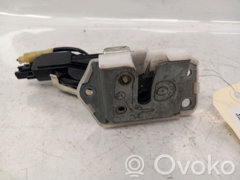 Suzuki Splash Front door lock 