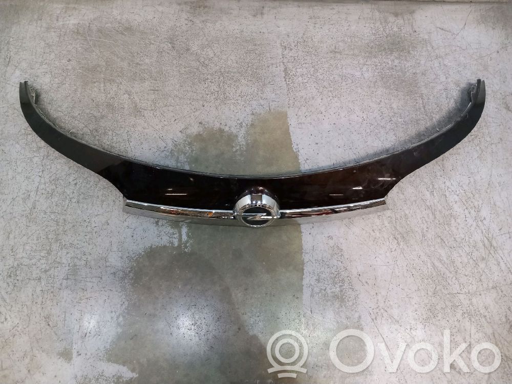 Opel Insignia A Tailgate trunk handle 