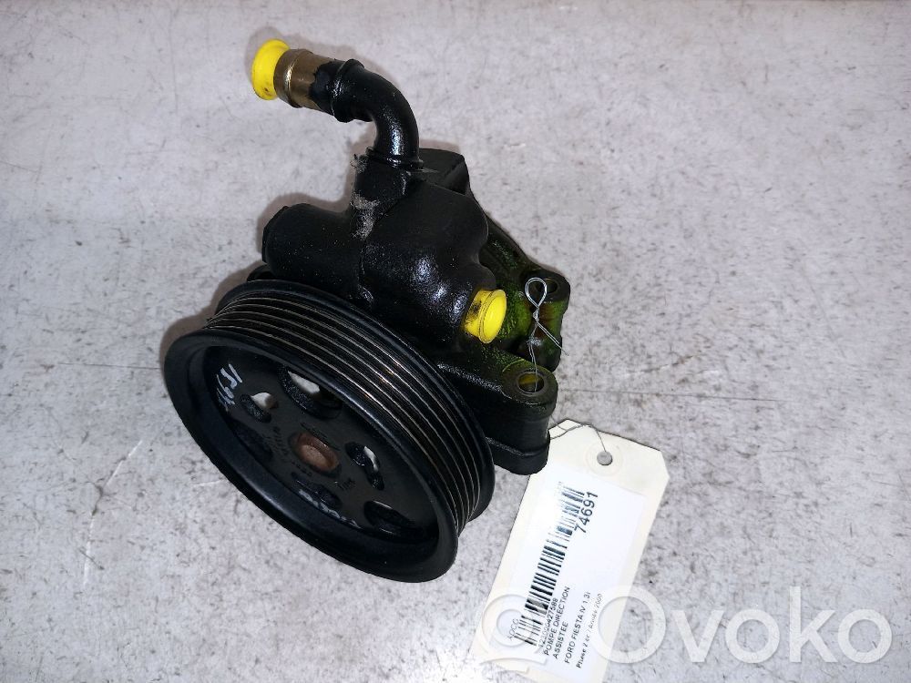 Power steering pump   1677437,1677437