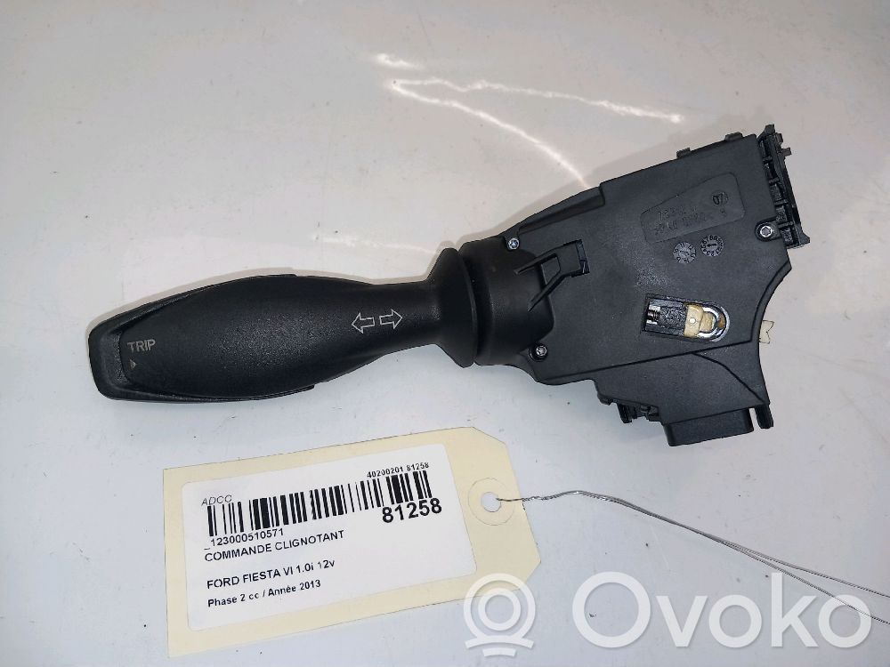 Ford Fiesta Steering wheel buttons/switches 