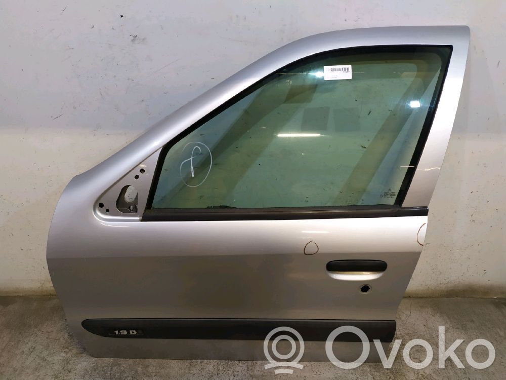 Дверь   9002P5,9002P5