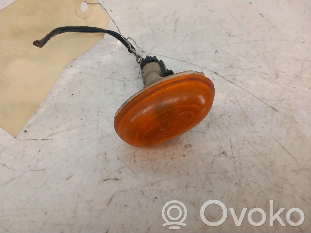 Chrysler 300M Front fender indicator light 