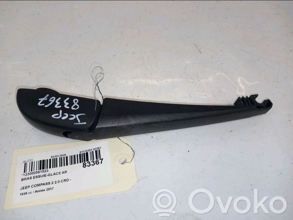 Wischerarm Heckscheibe   K68358389AA,K68358389AA