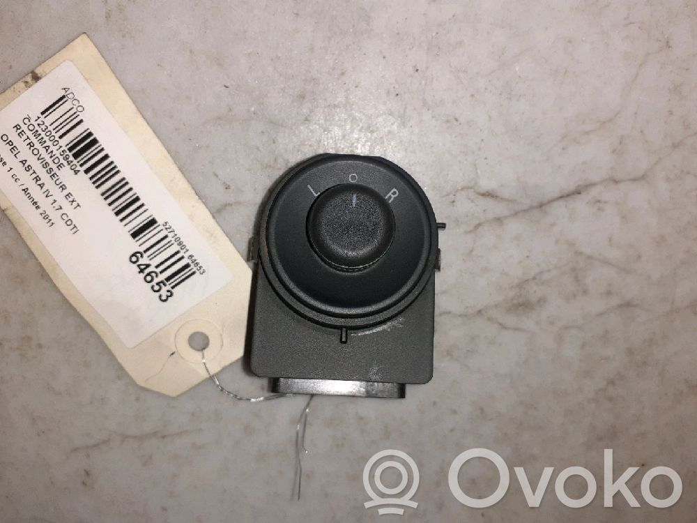 Opel Astra J Wing mirror switch 