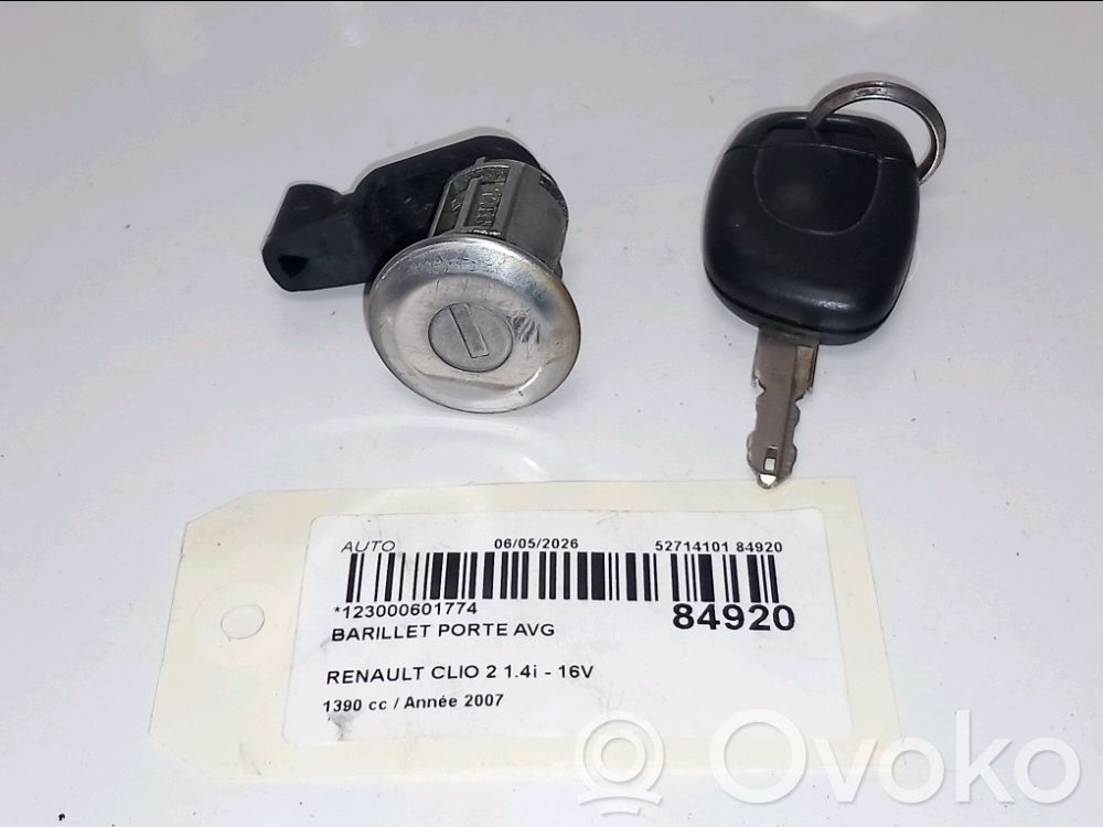 Renault Clio III Front door lock 