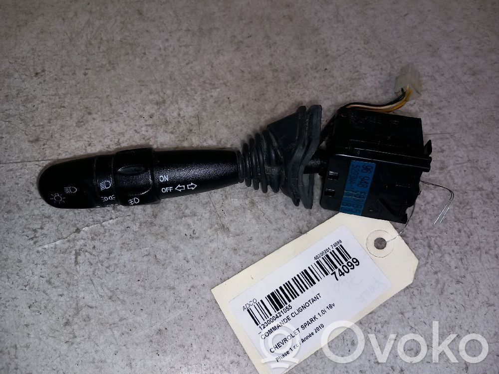 Chevrolet Spark Boutons / interrupteurs volant 