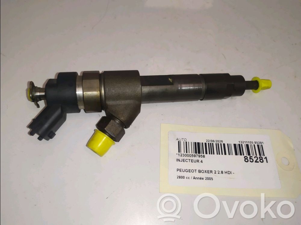 Fuel injector   198083,198083