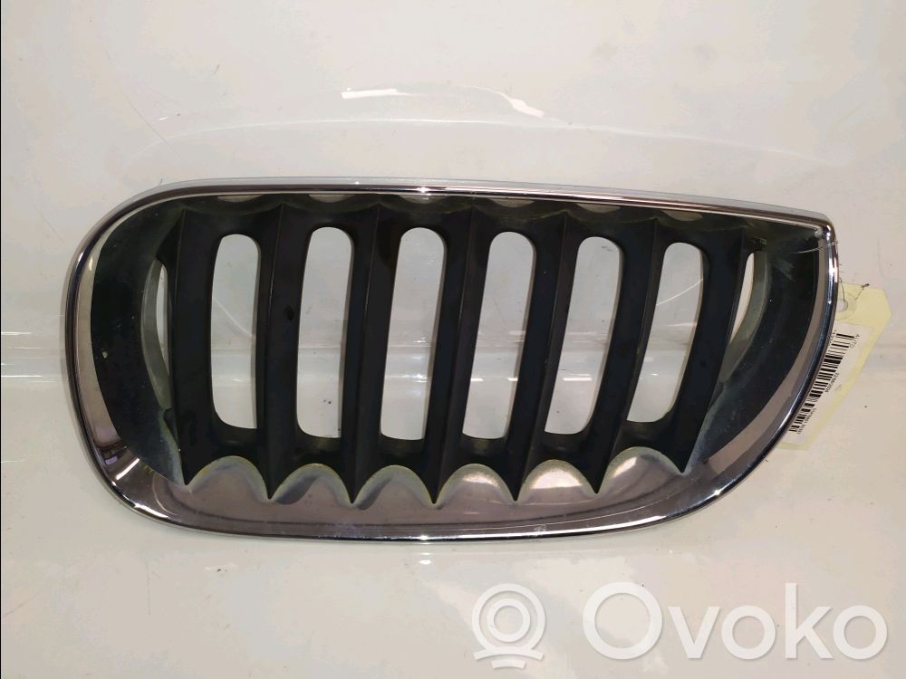 Grille de calandre avant   51133402910,51133402910