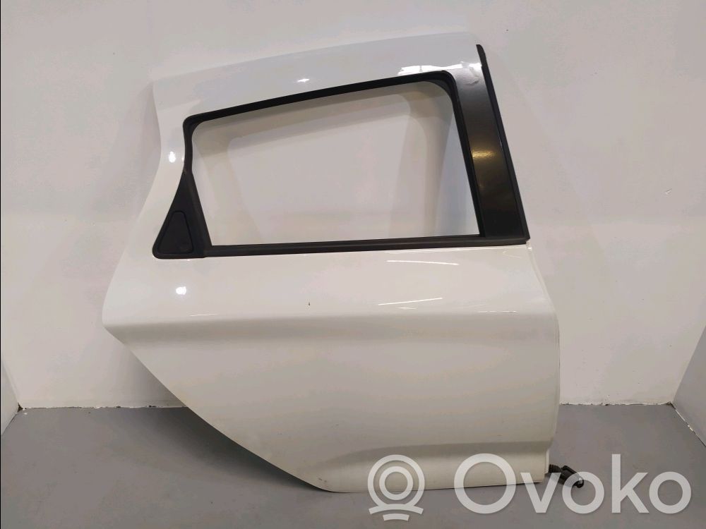 Puerta trasera   821008742R,821008742R