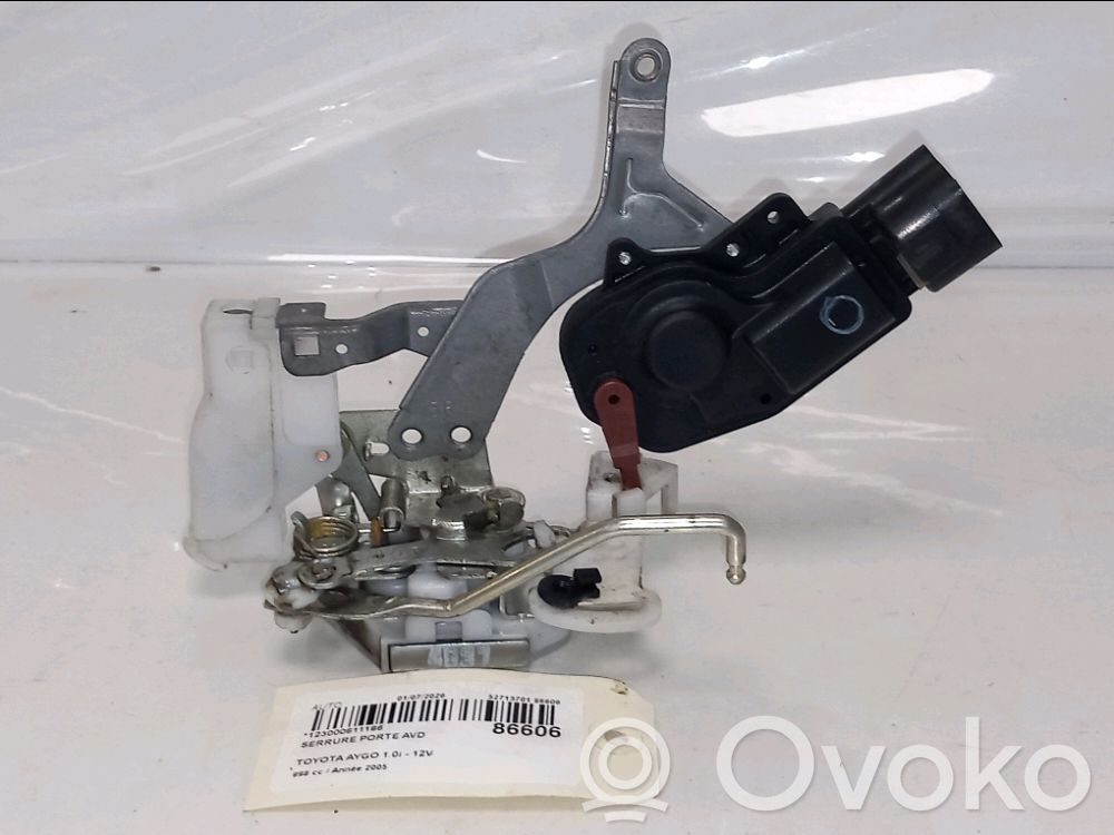 Toyota Aygo AB10 Încuietoare ușă față