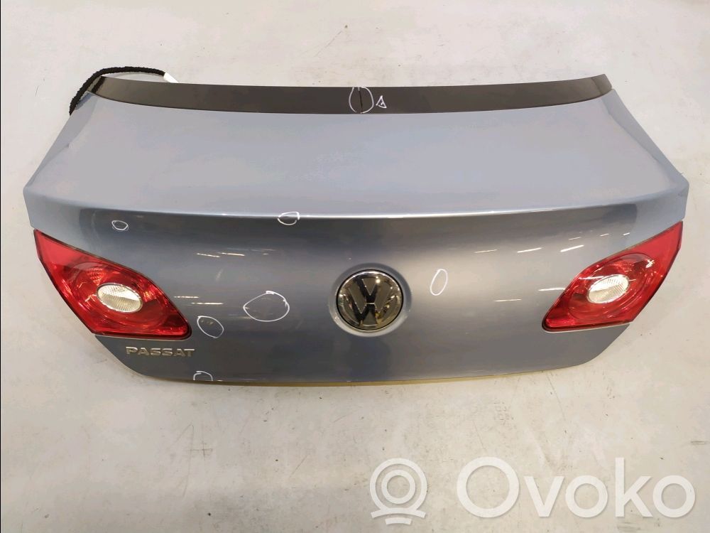 Volkswagen PASSAT B6 Couvercle de coffre 