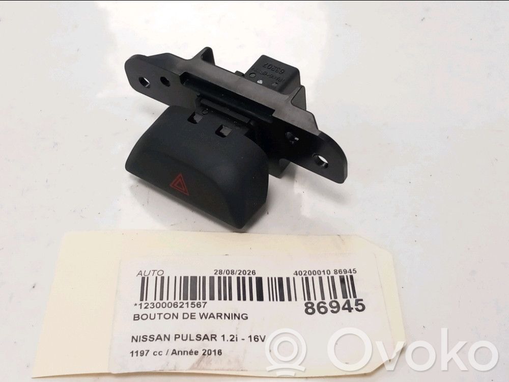 Nissan Pulsar Interruttore luci di emergenza