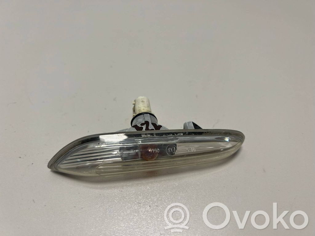 BMW 5 E60 E61 Front fender indicator light 