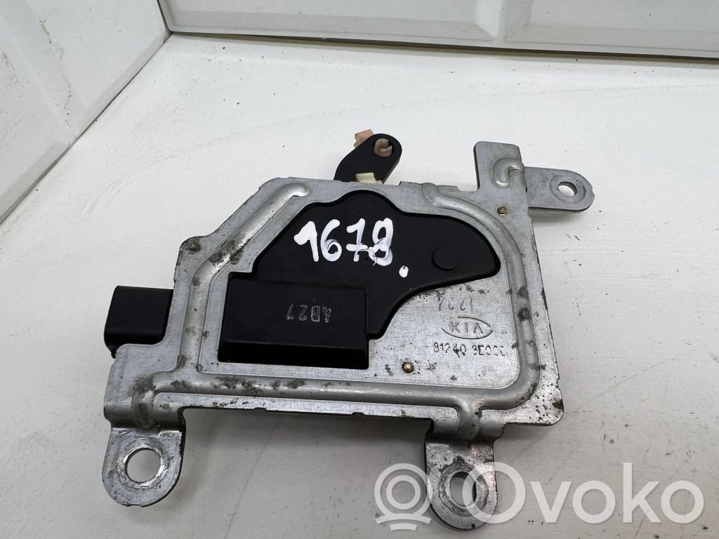 KIA Sorento Spynos varikliukas galinio dangčio 