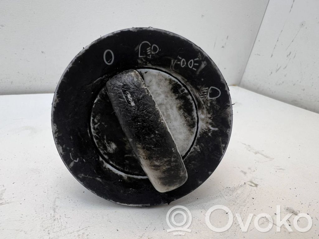 Volkswagen Golf Plus Light switch 