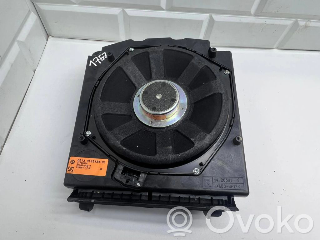 BMW 5 E60 E61 Subwoofer speaker 