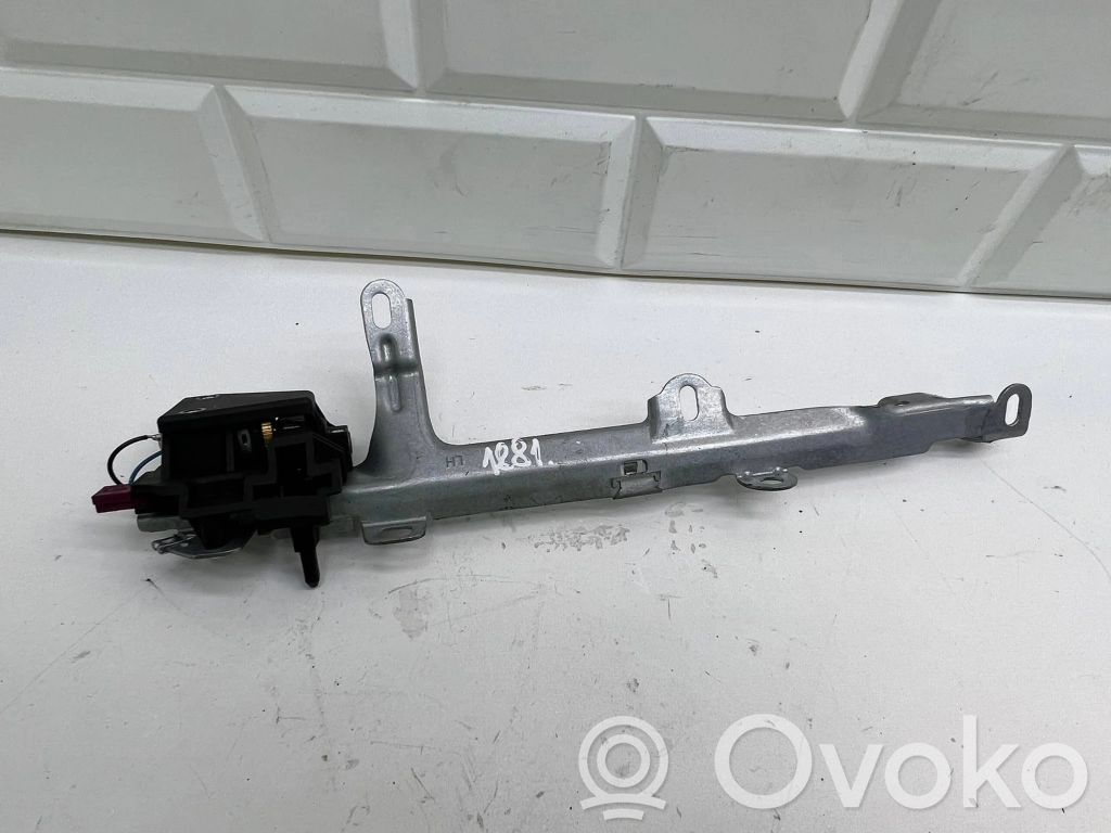 BMW 5 E60 E61 Parcel shelf load cover mount bracket 