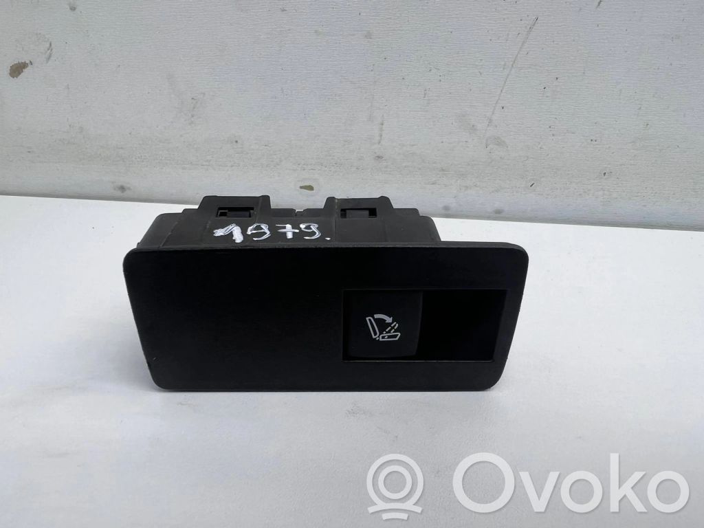 Opel Astra J Interruptor de control del asiento 